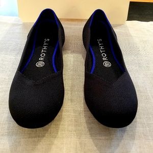 Rothy's Black Round Toe Flats - Size 9